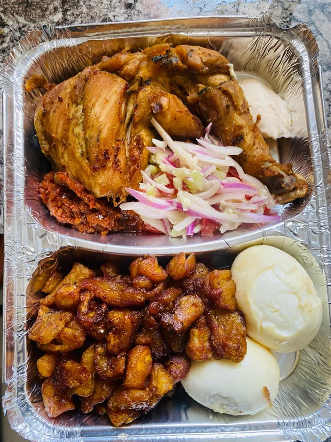poulet alloco œuf