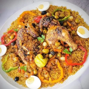 Tchiebou guinar (Riz au poulet)